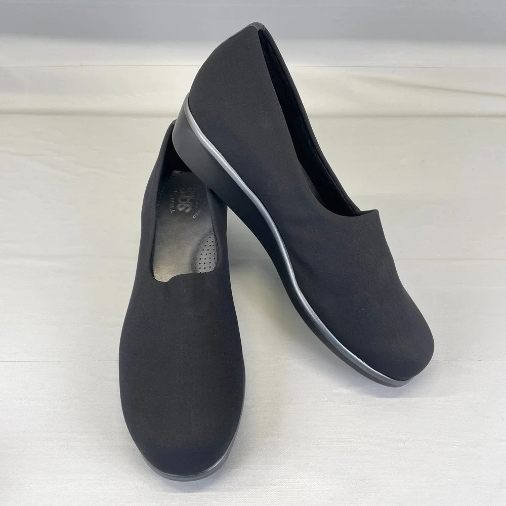 SAS Bliss Wedge Loafers Womens Size 8.5 M Black Stretch Slip On Comfort Shoes